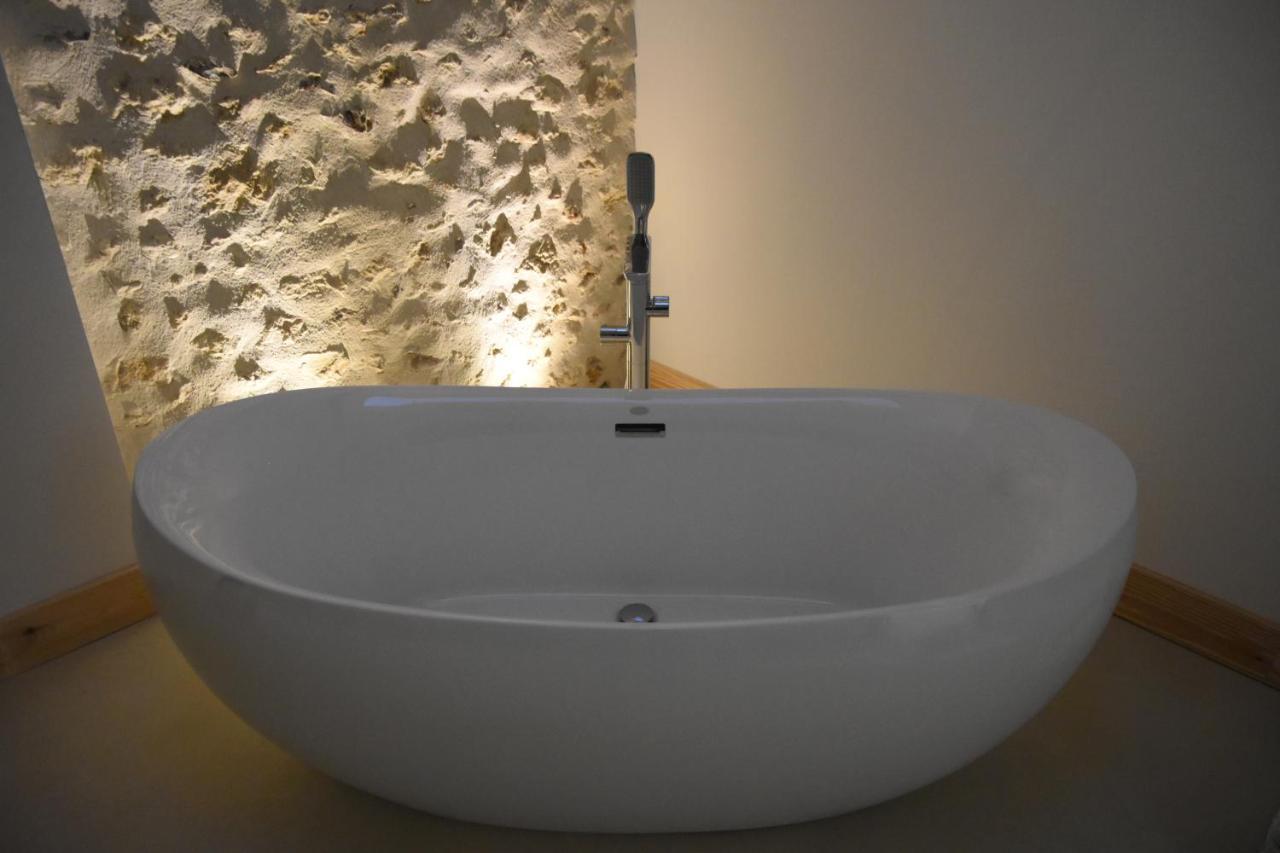 Girauderies Chambres D'Hotes/B+B Floirac  Luaran gambar
