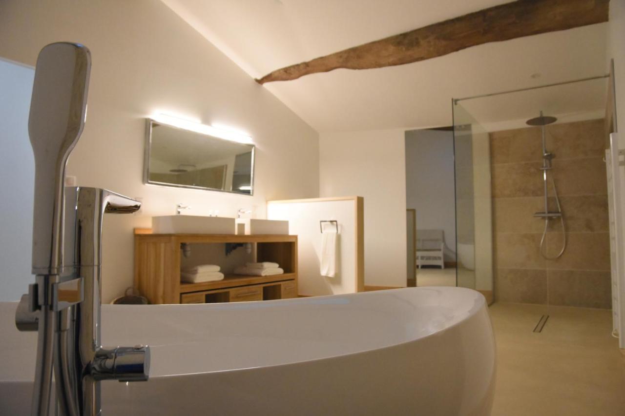 Girauderies Chambres D'Hotes/B+B Floirac  Luaran gambar